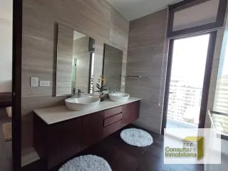 Zona 14 / Echo / Amueblado — Apartamento en Alquiler en Zona 14, Guatemala, Ciudad — miniatura 5 de 14