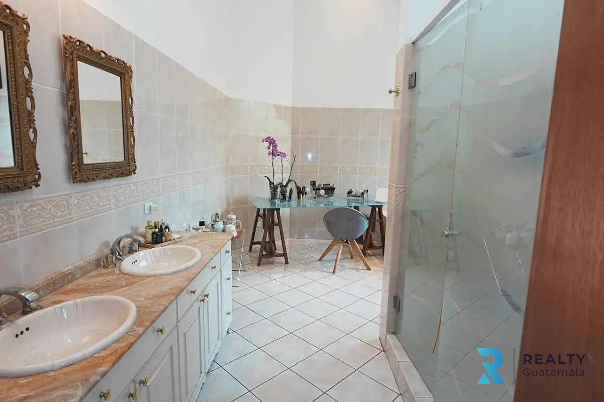VENDO CASA CAES KILÓMETRO 19.4 Villas del Pinar — Casa en Venta en Carretera a El Salvador, Guatemala, Ciudad — foto 4 de 8