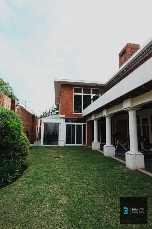 VENDO CASA CAES KILÓMETRO 19.4 Villas del Pinar — Casa en Venta en Carretera a El Salvador, Guatemala, Ciudad — foto 2 de 8