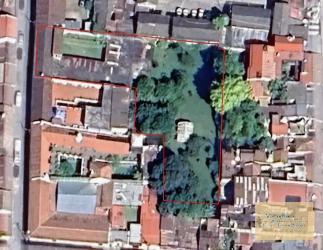 Casa Amplia En Casco de Antigua — Casa en Venta en Antigua, Sacatepéquez — foto 1 de 2