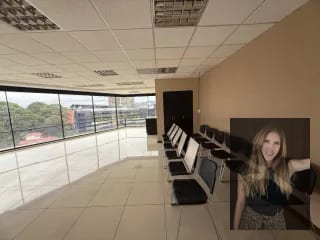 Oficina en renta en Design Center zona 10 — Oficina en Alquiler en Zona 10, Guatemala, Ciudad — miniatura 3 de 10