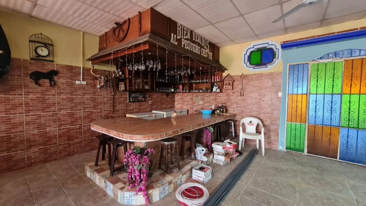 CASA VACACIONAL EN VENTA EN QUINTAS LA PONDEROSA, KM 77 HACIA PUERTO QUETZAL — Casa en Venta en Quintas La Ponderosa, Escuintla, Escuintla — foto 13 de 15