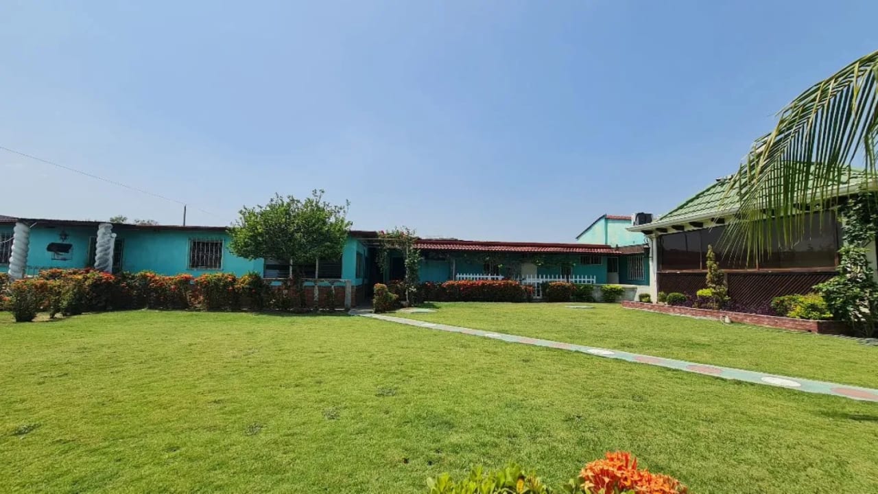 CASA VACACIONAL EN VENTA EN QUINTAS LA PONDEROSA, KM 77 HACIA PUERTO QUETZAL — Casa en Venta en Quintas La Ponderosa, Escuintla, Escuintla — foto 11 de 15