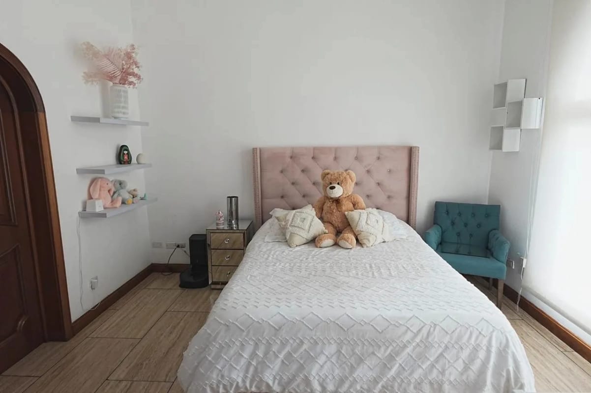 Vendo Exclusiva Casa en Villas del Pinar Km.19.4 Carretera a El Salvador — Casa en Venta en Villas del Pinar, Carretera a El Salvador, Guatemala, Ciudad — foto 15 de 17