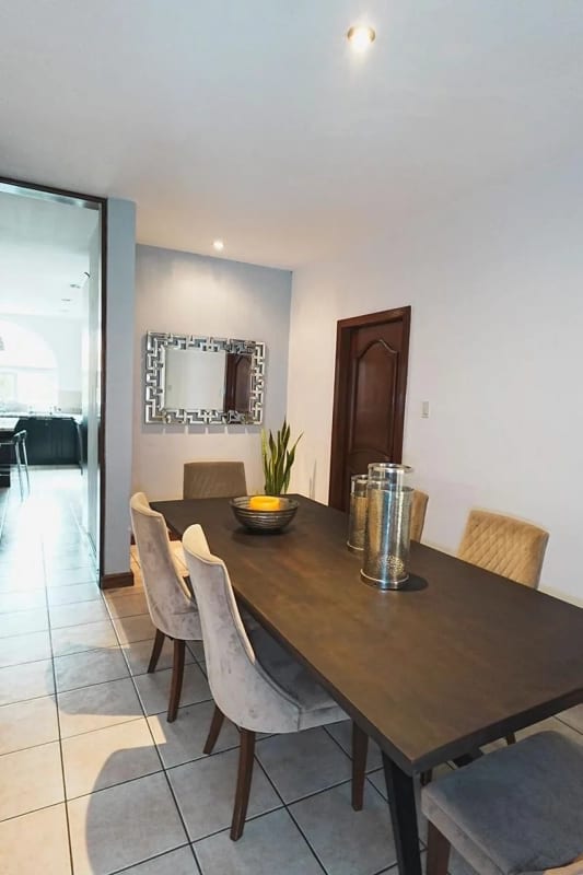 Vendo Exclusiva Casa en Villas del Pinar Km.19.4 Carretera a El Salvador — Casa en Venta en Villas del Pinar, Carretera a El Salvador, Guatemala, Ciudad — foto 12 de 17