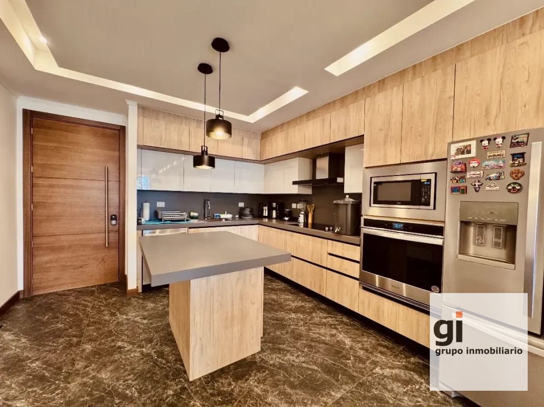 Apartamento en Renta en Zona 10 con Espacios Amplios y Funcionales + Amenidades Exclusivas — Apartamento en Alquiler en Zona 10, Guatemala, Ciudad — foto 1 de 17