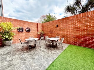 Apartamento en Renta en Zona 10 con Espacios Amplios y Funcionales + Amenidades Exclusivas — Apartamento en Alquiler en Zona 10, Guatemala, Ciudad — miniatura 6 de 17