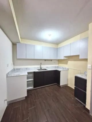 APARTAMENTO EN VENTA ZONA 10  DE MIXCO — Apartamento en Venta en Zona 10 Mixco, Guatemala, Ciudad — miniatura 1 de 9