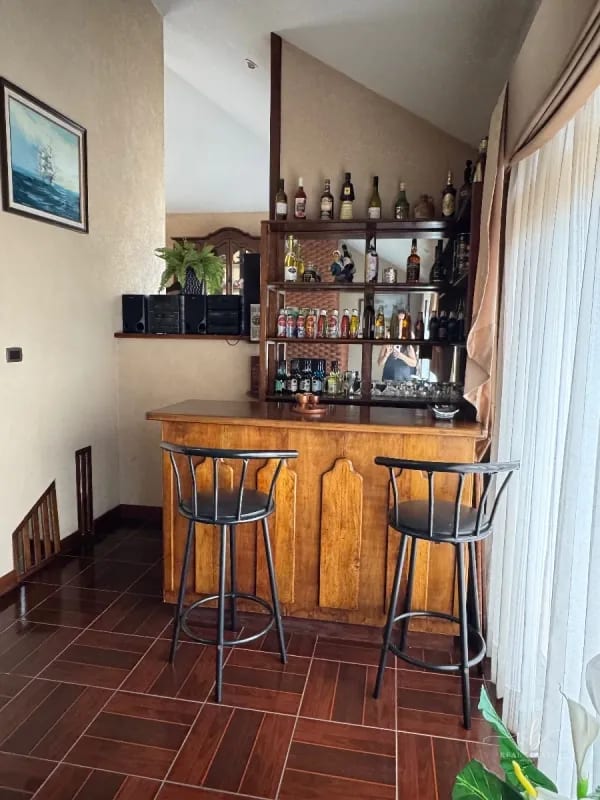 Casa en venta - Montebello 2 - CAES km 9.5 — Casa en Venta en Montebello II, Carretera a El Salvador, Guatemala, Ciudad — foto 3 de 14