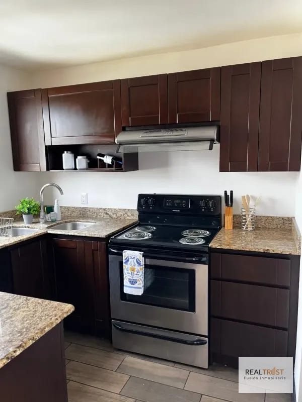 Apartamento en Renta Verona Zona 10 — Apartamento en Alquiler en Zona 10, Guatemala, Ciudad — foto 8 de 15