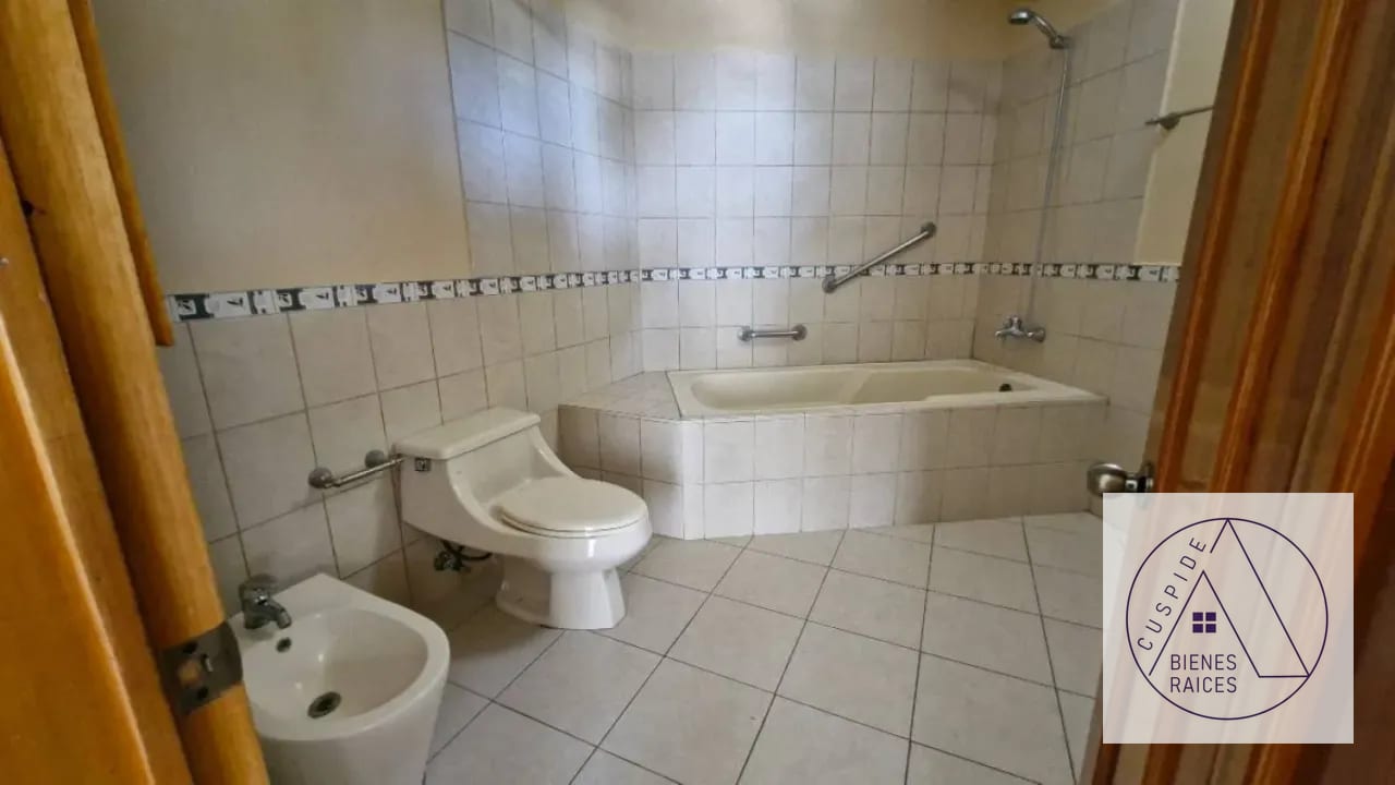 Casa en Venta en Carr. Salvador Terravista km 16.5 — Casa en Venta en Terravista, Carretera a El Salvador, Guatemala, Ciudad — foto 3 de 8