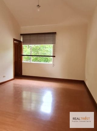 VENDO CASA EN PORTAL DEL BOSQUE KM. 22 CARRETERA AL SALVADOR — Casa en Venta en Portal del Bosque, Carretera a El Salvador, Guatemala, Ciudad — miniatura 11 de 17