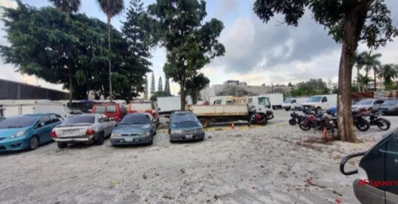 Venta de Terreno zona 12, a pocos metros Av. Petapa 4,989 Vrs2 — Terreno en Venta en Zona 12, Guatemala, Ciudad — foto 2 de 4
