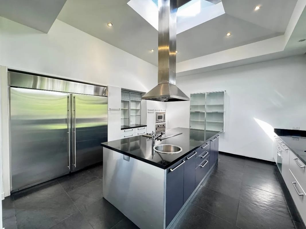 Exclusiva propiedad de lujo con Helipuerto en Sausalito para venta — Casa en Venta en Sausalito, Carretera a El Salvador, Guatemala, Ciudad — foto 16 de 17