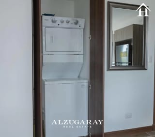 APTO. AMUEBLADO Z.14 2 HAB./ SECTOR LA VILLA — Apartamento en Venta en Zona 14, Guatemala, Ciudad — miniatura 7 de 10