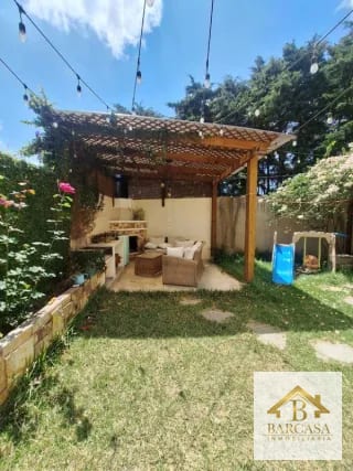Se vende casa de esquina km 16.5 entrada por Olmeca, Carretera al Salvador — Casa en Venta en Carretera a El Salvador, Guatemala, Ciudad — miniatura 1 de 11