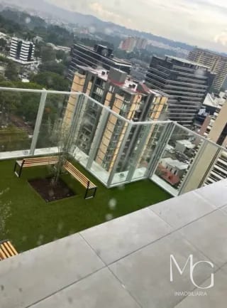 Vendo Penthouse en Edificio Vasanta Zona 10 — Apartamento en Venta en Vasanta, Zona 10, Guatemala, Ciudad — miniatura 3 de 7
