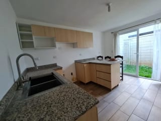 CASA EN RENTA O VENTA CARRETERA EL SALVADOR, KM 16.5 OLMECA — Casa en Venta en Carretera a El Salvador, Guatemala, Ciudad — miniatura 1 de 12