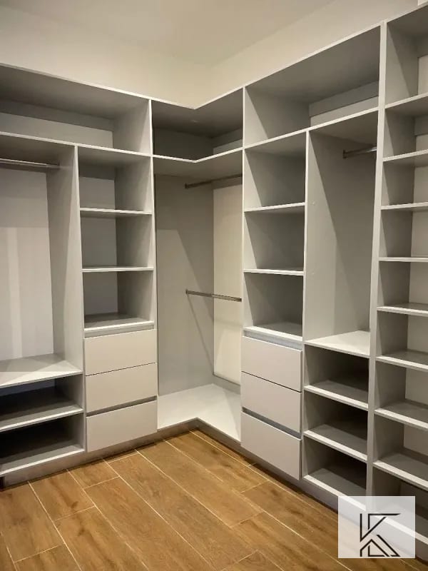Moderno y Lujoso Penthouse en el Edificio Milenia, zona 10 — Apartamento en Venta en Milenia, Zona 10, Guatemala, Ciudad — foto 8 de 11