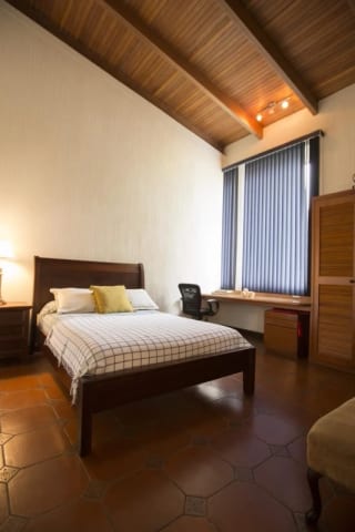 Casa de UN NIVEL EN VENTA en Santa Rosalía — Casa en Venta en Santa Rosalia La Laguna, Carretera a El Salvador, Guatemala, Ciudad — miniatura 9 de 12