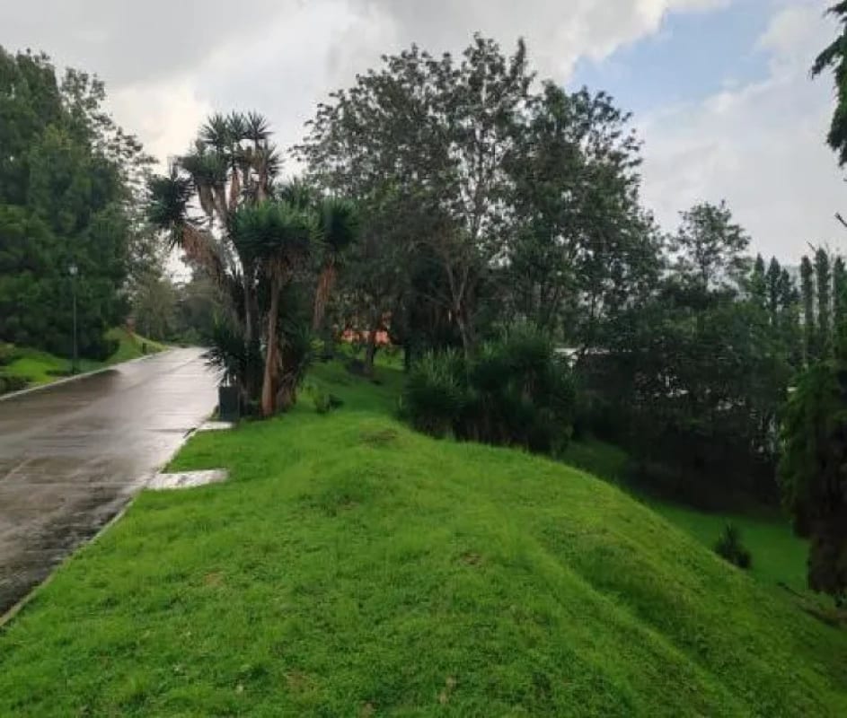 Terreno en exclusivo residencial, zona 16 — Terreno en Venta en Zona 16, Guatemala, Ciudad — foto 3 de 3