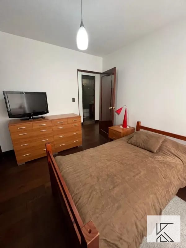 Amplio apartamento en ALQUILER en Moradas del Acueducto en zona 10 — Apartamento en Alquiler en Moradas del Acueducto, Zona 10, Guatemala, Ciudad — foto 3 de 15