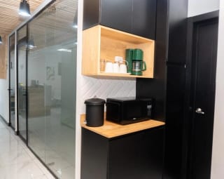 Clinicas en renta en Edificio Medika 10 — Clínica en Alquiler en Medika 10, Zona 10, Guatemala, Ciudad — miniatura 2 de 8