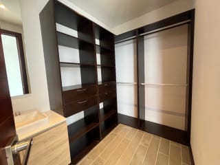 Apartamento Renta Edificio Vhista 2 Dormitorio, 1 Parqueo tánde114MTS2, Balcón amplio — Apartamento en Alquiler en Zona 15, Guatemala, Ciudad — miniatura 3 de 10