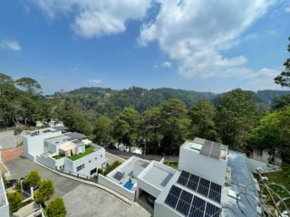 Amplia casa en venta en Muxbal — Casa en Venta en Muxbal, Guatemala, Ciudad — miniatura 1 de 17