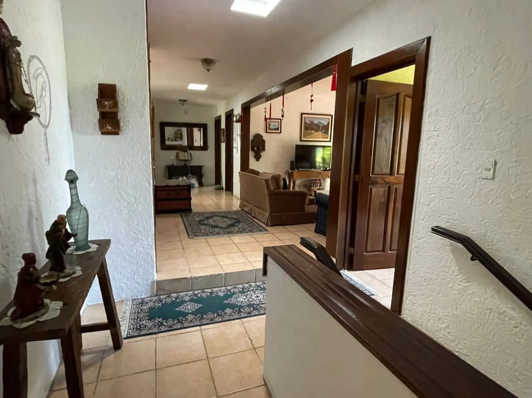 Amplia casa en venta en Muxbal — Casa en Venta en Muxbal, Guatemala, Ciudad — foto 11 de 17