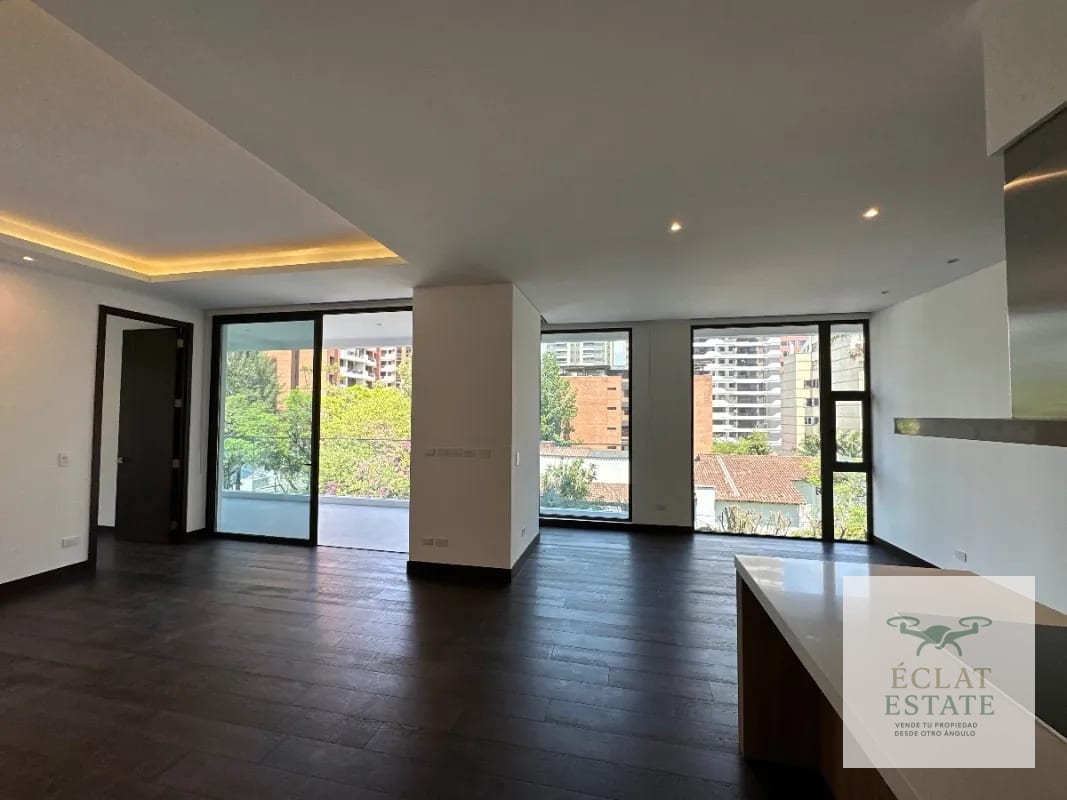 Apartamento en Renta en Echo Zona 14 | 2 Habitaciones, 2 Parqueos — Apartamento en Alquiler en Echo, Zona 14, Guatemala, Ciudad — foto 1 de 7