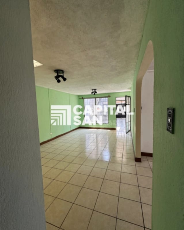 Casa en venta en San Cristóbal col Panorama de 6 habitaciones amplio jardín y apartamento independiente — Casa en Venta en *Otro / No especificar, Zona 8 Mixco, Guatemala, Ciudad — foto 11 de 11