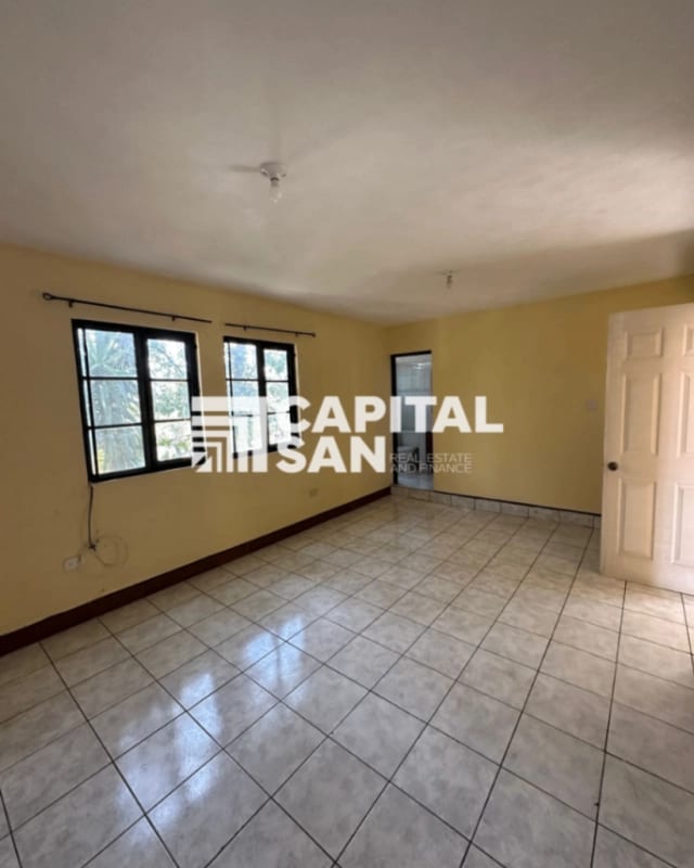 Casa en venta en San Cristóbal col Panorama de 6 habitaciones amplio jardín y apartamento independiente — Casa en Venta en *Otro / No especificar, Zona 8 Mixco, Guatemala, Ciudad — foto 6 de 11
