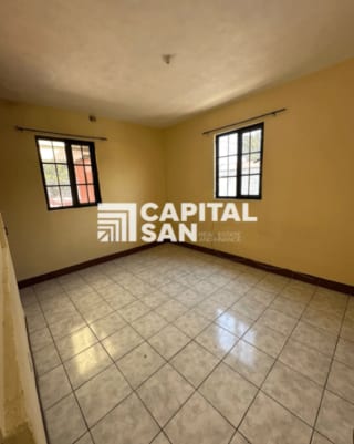 Casa en venta en San Cristóbal col Panorama de 6 habitaciones amplio jardín y apartamento independiente — Casa en Venta en *Otro / No especificar, Zona 8 Mixco, Guatemala, Ciudad — miniatura 5 de 11