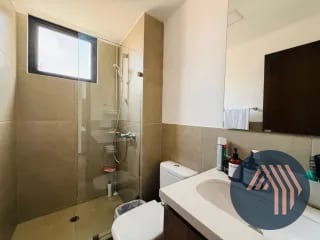 VENTA DE HERMOSO APARTAMENTO - MORETTI, ZONA 10 — Apartamento en Venta en Moretti, Zona 10, Guatemala, Ciudad — miniatura 5 de 15