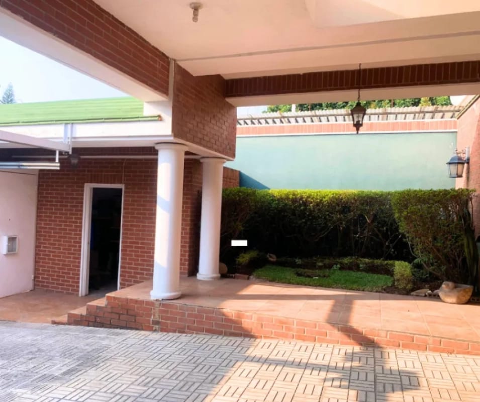 Casa en Venta Las Jacarandas de Cayala zona 16 Ciudad Guatemala — Casa en Venta en Jacarandas de Cayalá, Zona 16, Guatemala, Ciudad — foto 2 de 14