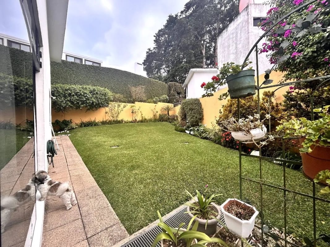 Casa en venta, Condominio La Laguna, Colonia Santa Rosalía, CAES — Casa en Venta en Santa Rosalia La Laguna, Carretera a El Salvador, Guatemala, Ciudad — foto 1 de 17