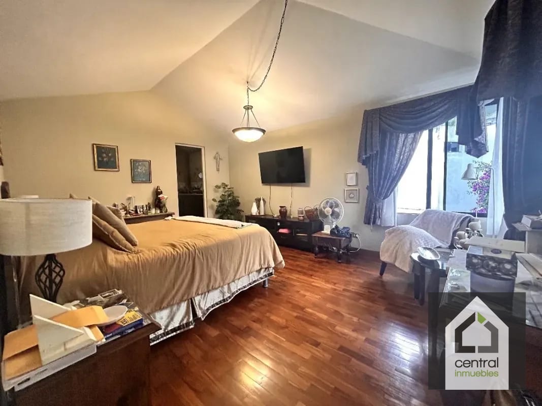 Casa en venta, Condominio La Laguna, Colonia Santa Rosalía, CAES — Casa en Venta en Santa Rosalia La Laguna, Carretera a El Salvador, Guatemala, Ciudad — foto 7 de 17