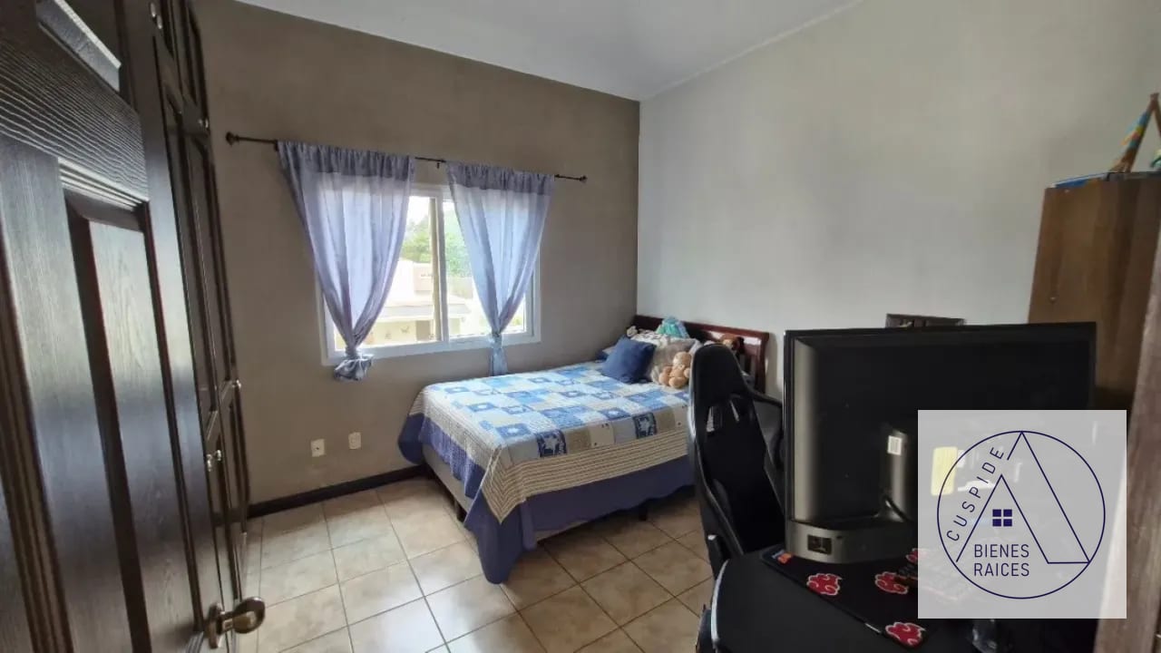 La Fontana km 25 Carr. Salvador se vende Casa — Casa en Venta en La Fontana III, Carretera a El Salvador, Guatemala, Ciudad — foto 5 de 10