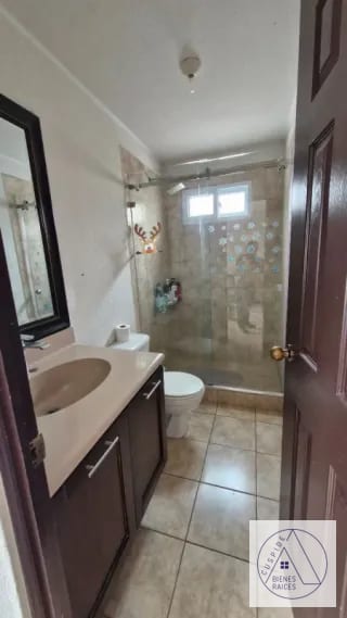 La Fontana km 25 Carr. Salvador se vende Casa — Casa en Venta en La Fontana III, Carretera a El Salvador, Guatemala, Ciudad — miniatura 3 de 10