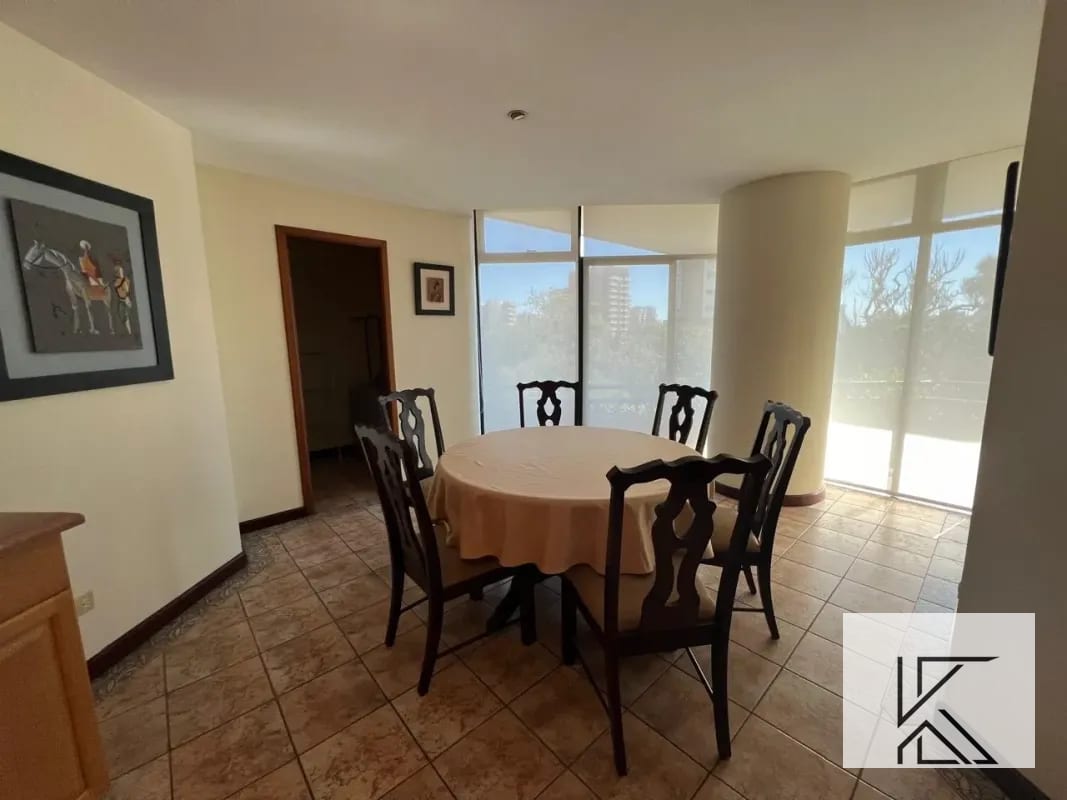 Elegante y amplio apartamento en ALQUILER en zona 14 en L'Excellence — Apartamento en Alquiler en L'Excellence, Zona 14, Guatemala, Ciudad — foto 4 de 12