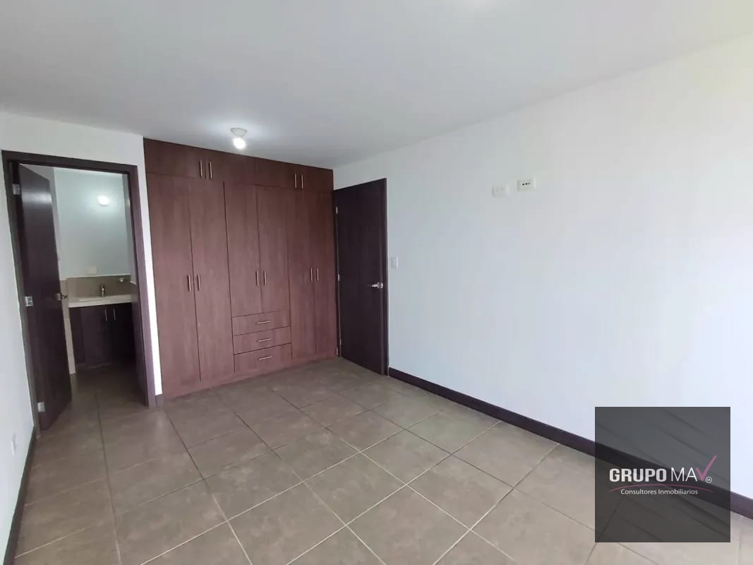 Apartamento Zona 15 Edificio 3-85 — Apartamento en Venta en Zona 15, Guatemala, Ciudad — foto 8 de 12