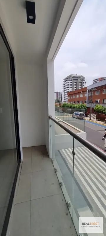 OFICINA EN RENTA PROSPERE ZONA 14 PARA ESTRENAR — Oficina en Alquiler en Zona 14, Guatemala, Ciudad — foto 6 de 13