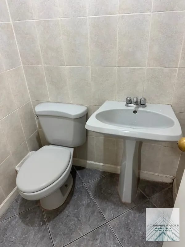 Oficina en renta Europlaza — Oficina en Alquiler en Europlaza, Zona 14, Guatemala, Ciudad — foto 4 de 9