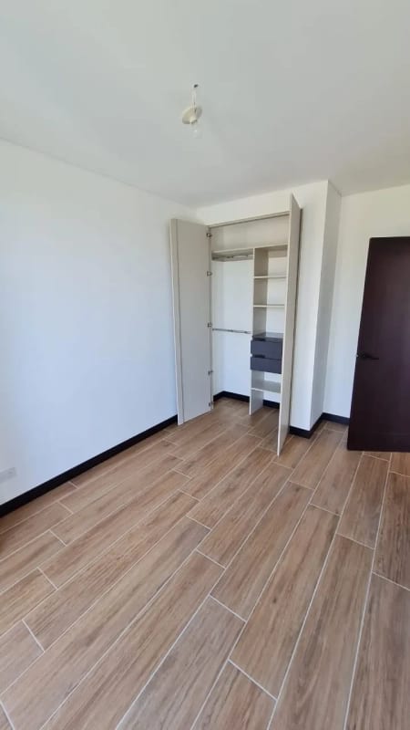 Rento Apartamento en Lirios de Cayalá, Zona 16 — Apartamento en Alquiler en Zona 16, Guatemala, Ciudad — foto 8 de 11