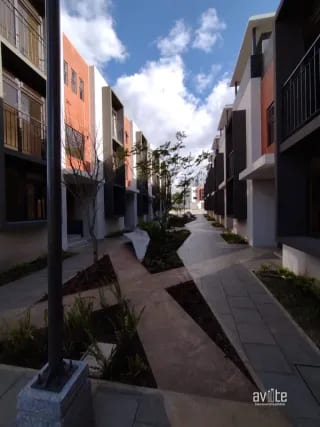 CONDADO NARANJO:   4 habitaciones, 3.5 baños, 2 parqueos Q9,500 — Casa en Alquiler en Condado Naranjo, Zona 4 Mixco, Guatemala, Ciudad — miniatura 1 de 6