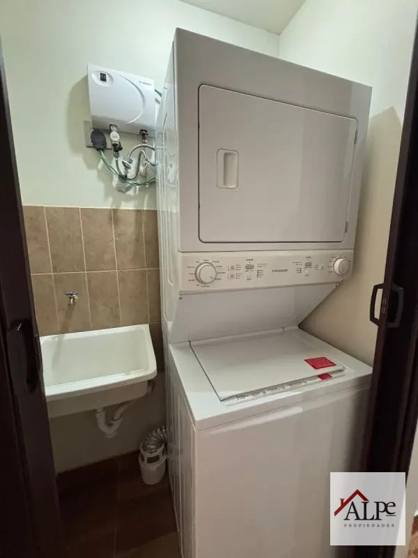 Precioso Apartamento zona 14 La Villa — Apartamento en Alquiler en *Otro / No especificar, Zona 14, Guatemala, Ciudad — foto 2 de 6