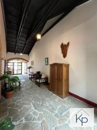 Casa en venta ideal inversionista en Gravileas Antigua Guatemala — Casa en Venta en Las Gravileas, Antigua, Sacatepéquez — miniatura 2 de 17