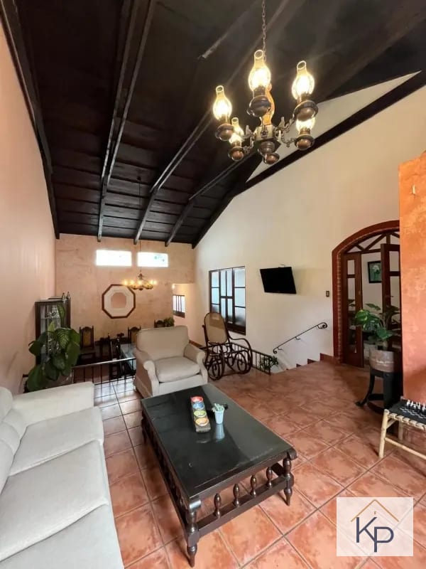 Casa en venta ideal inversionista en Gravileas Antigua Guatemala — Casa en Venta en Las Gravileas, Antigua, Sacatepéquez — foto 17 de 17