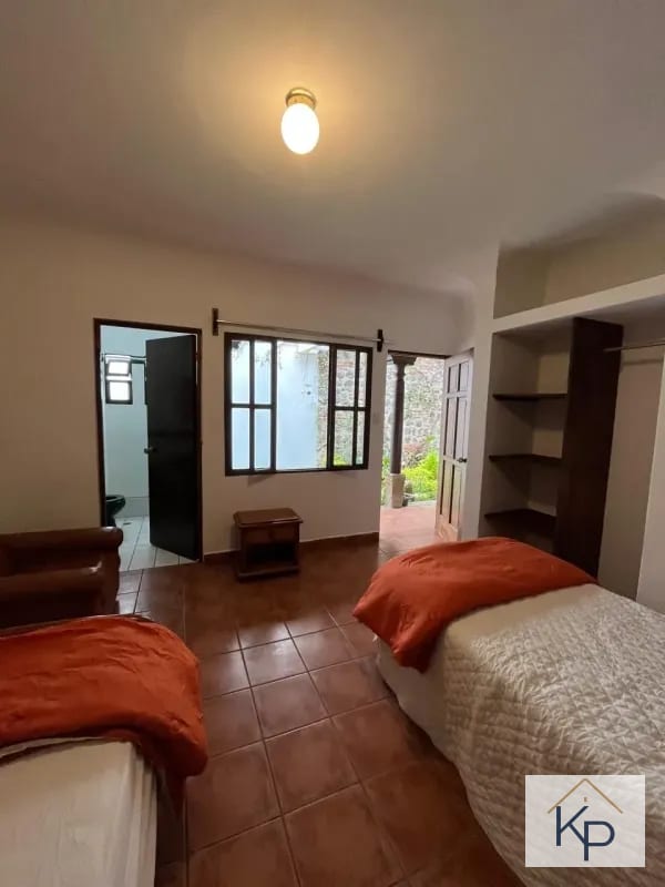 Casa en venta ideal inversionista en Gravileas Antigua Guatemala — Casa en Venta en Las Gravileas, Antigua, Sacatepéquez — foto 9 de 17